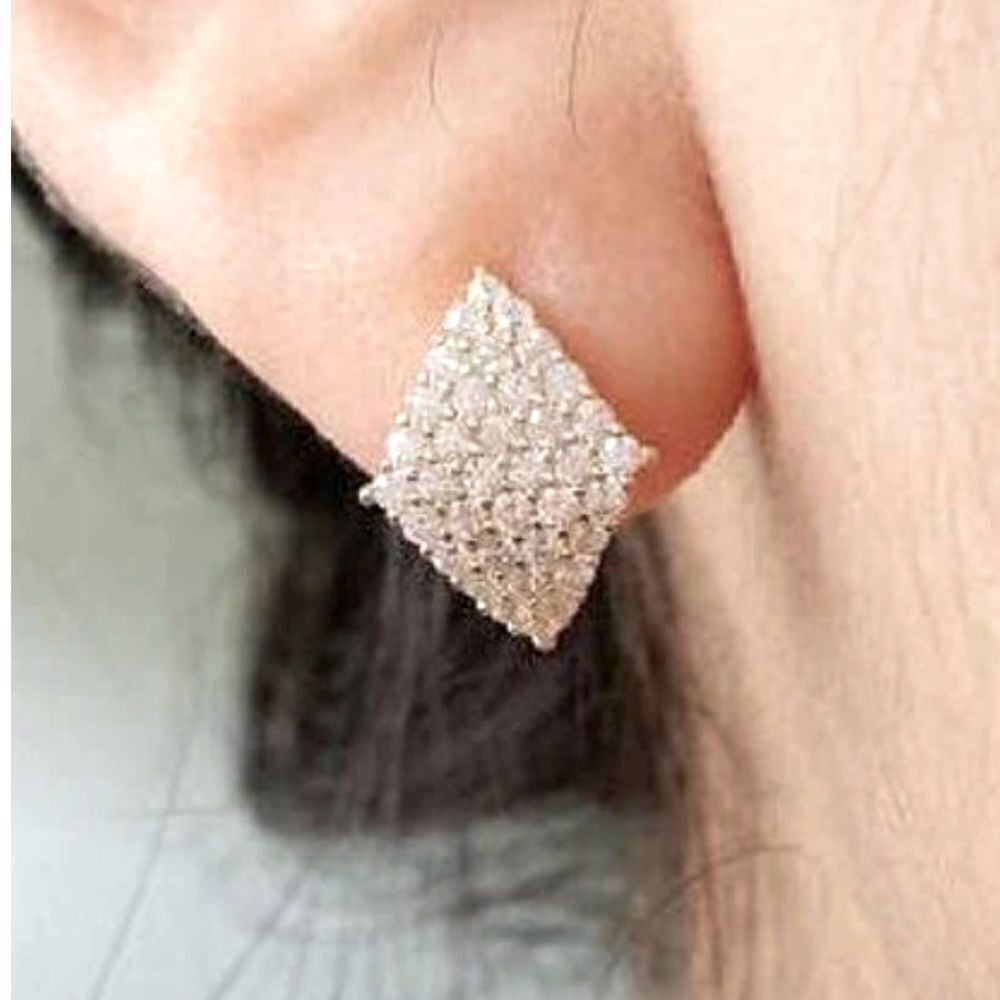 The Queen Of Diamonds earrings in 925 and cubic zirconia